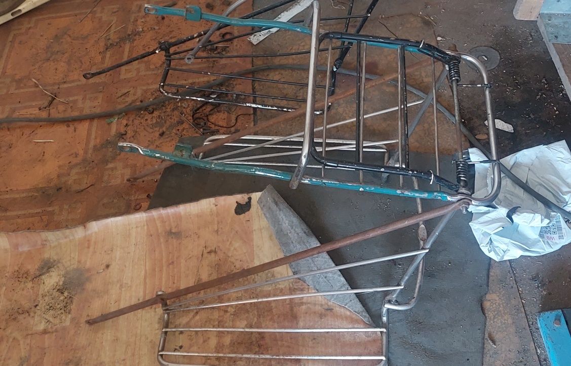 Продам запчасти от мотоцикла Иж.