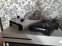 Продам игровую приставку Xbox one s