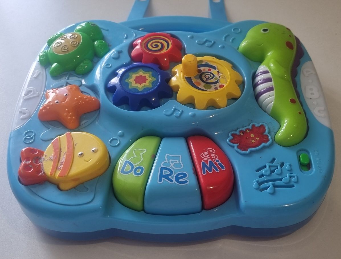 Продается музыкальная игрушка