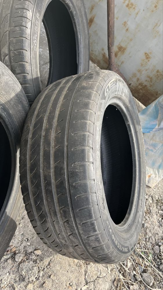 Продаю летние шины комплект 4 штуки, в отличном состояний