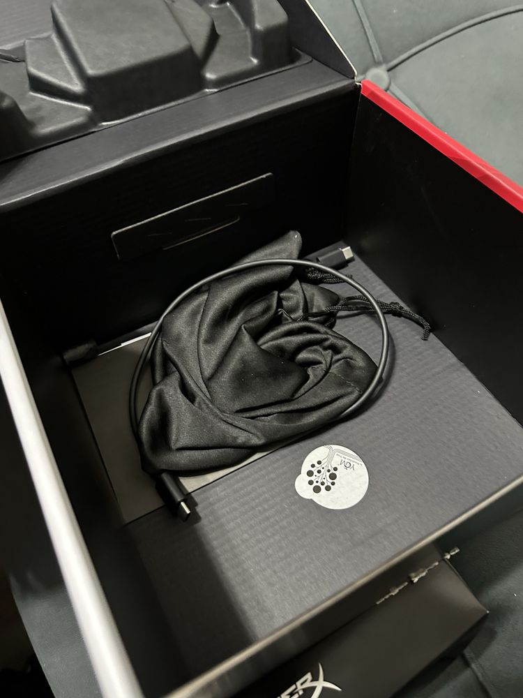Наушник беспроводной HyperX cloud III Wireless