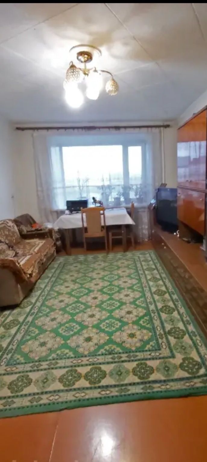 Продам 3х квартиру на юго-востоке карагандеы