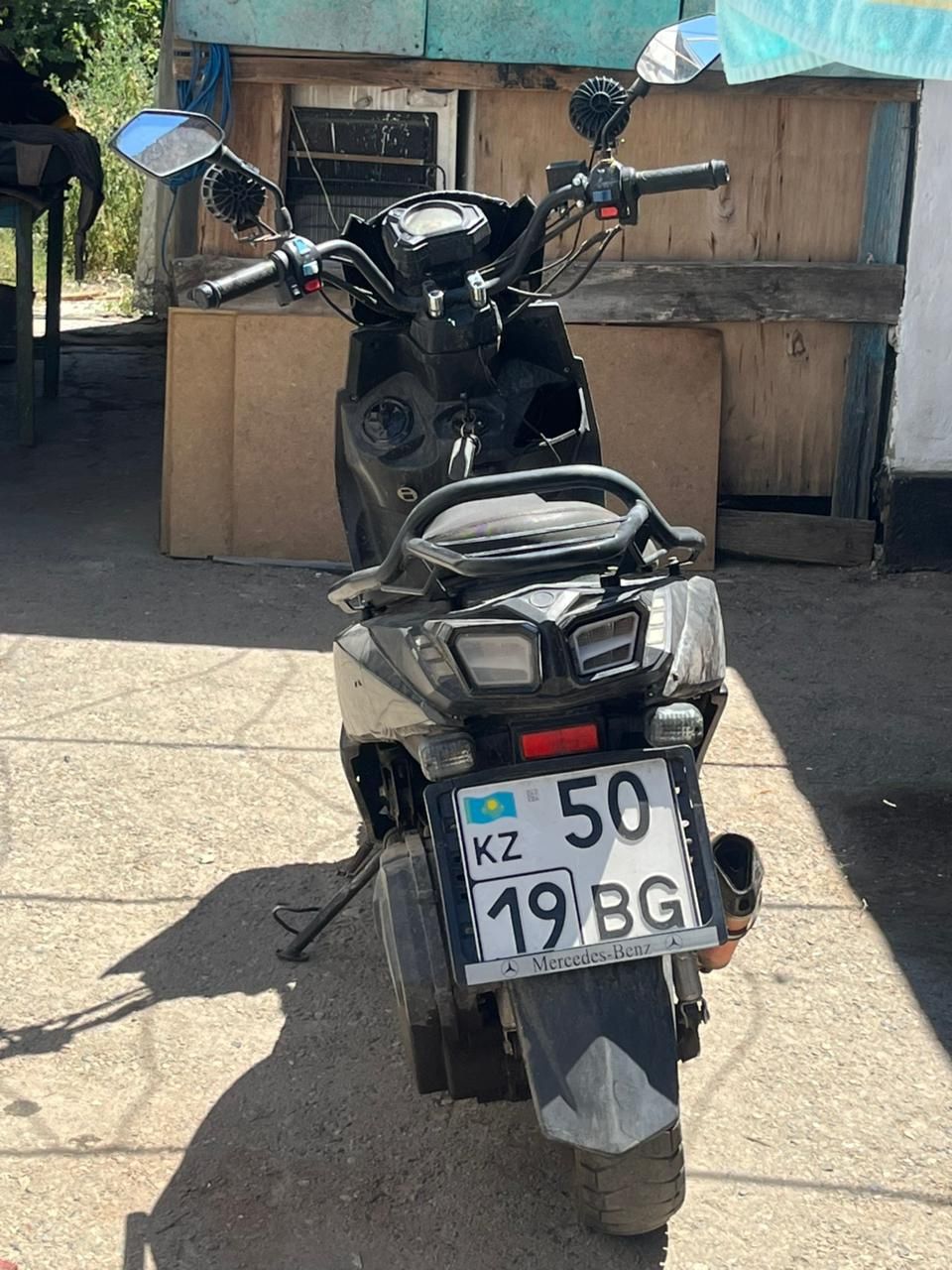 Скутер .149 КБ,с документами
