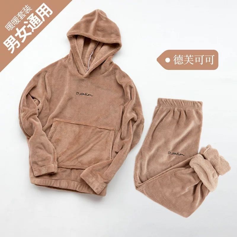Продам костюм мягкий женский М