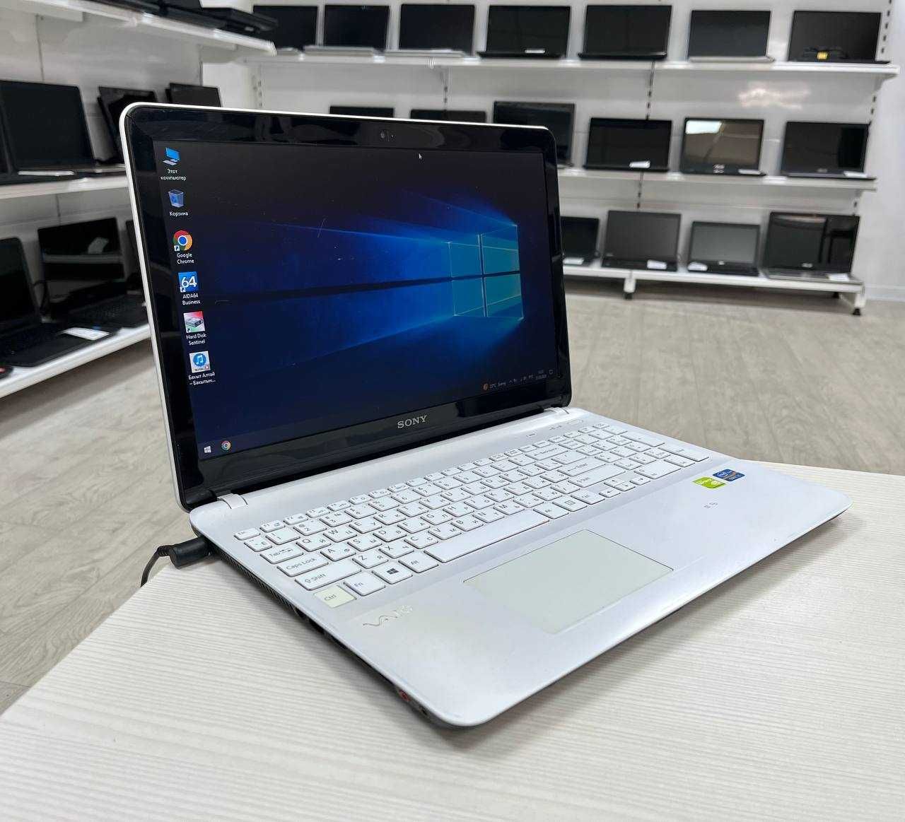 SONY VAIO Core i3/Озу 8/SSd 128/hdd 320 Для офиса Бюджетный ноутбук