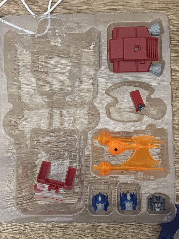 Transformers Masterpiece MP44 Optimus prime MP 44 Оптимус Прайм шедевр