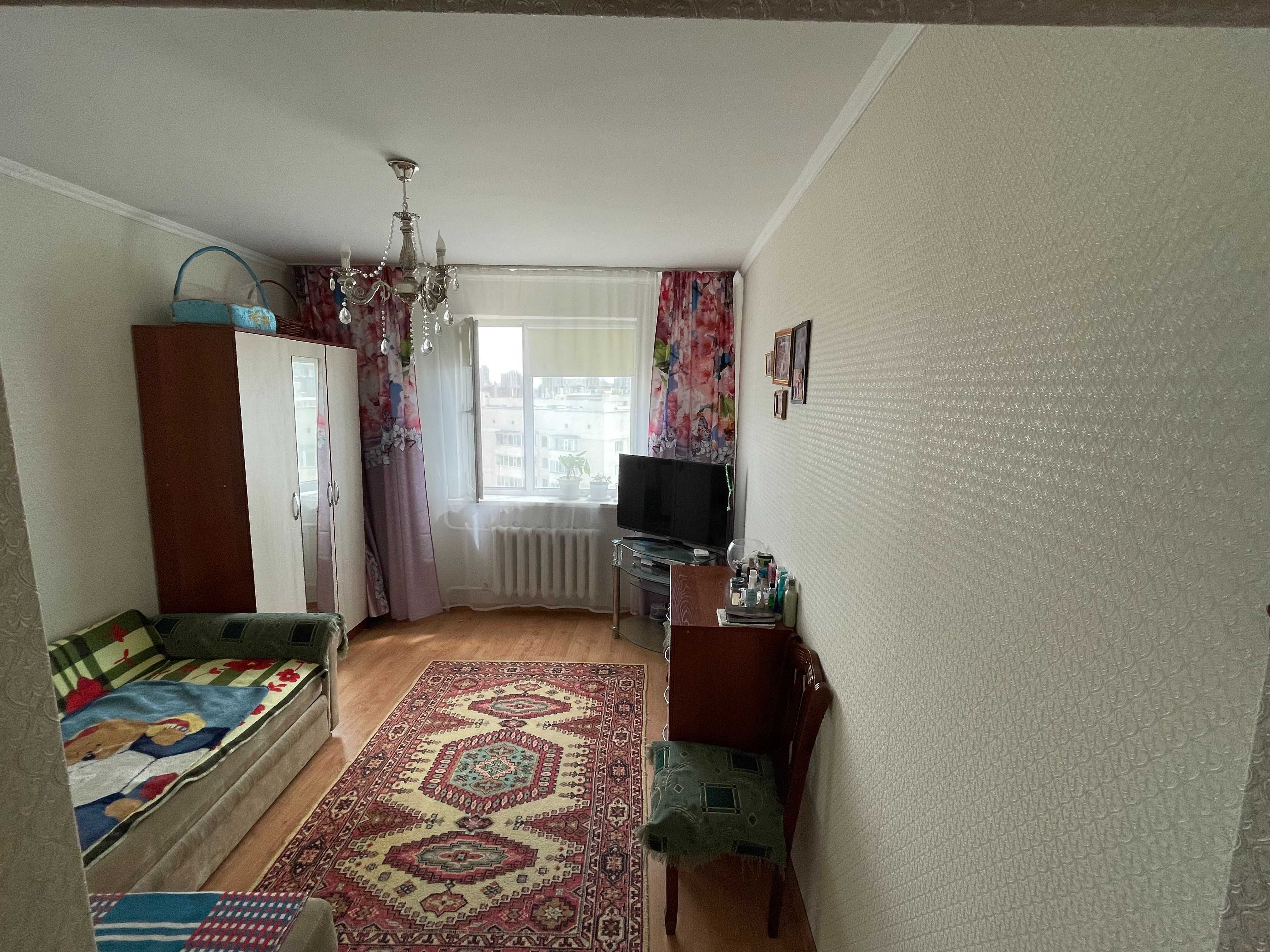 Продам 3-х комнатную квартиру, район НУРА Астана