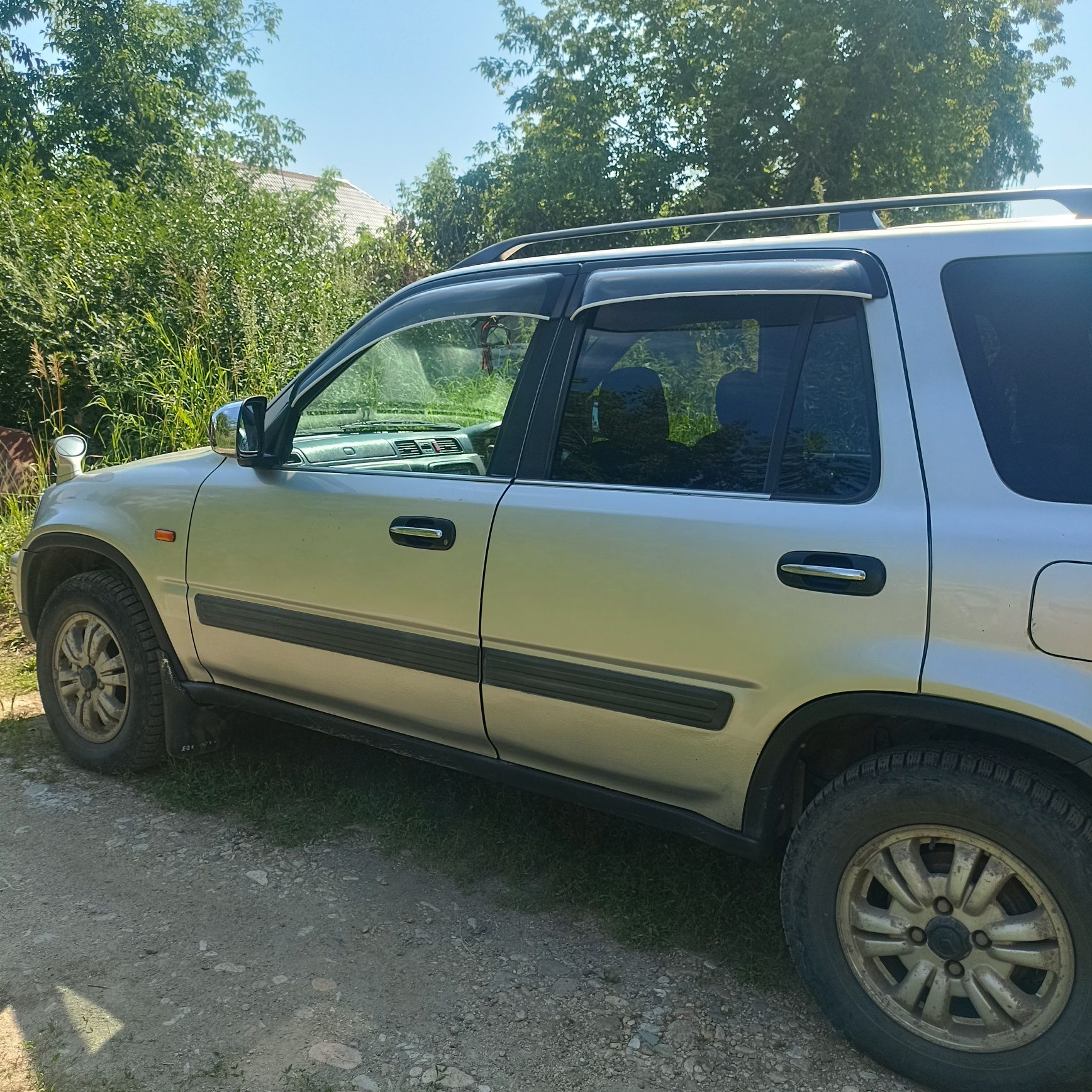 Продам машину CRV