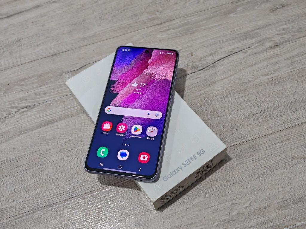 Samsung S21FE  5G память 128gb