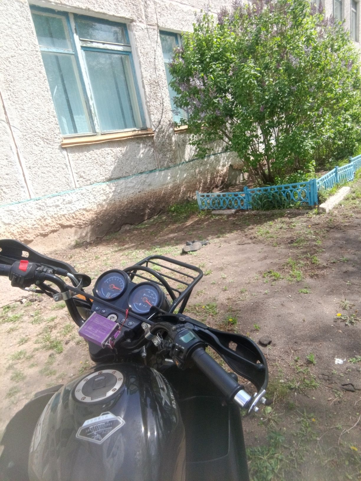 Продам мотоцикл GXS 200 кубов
