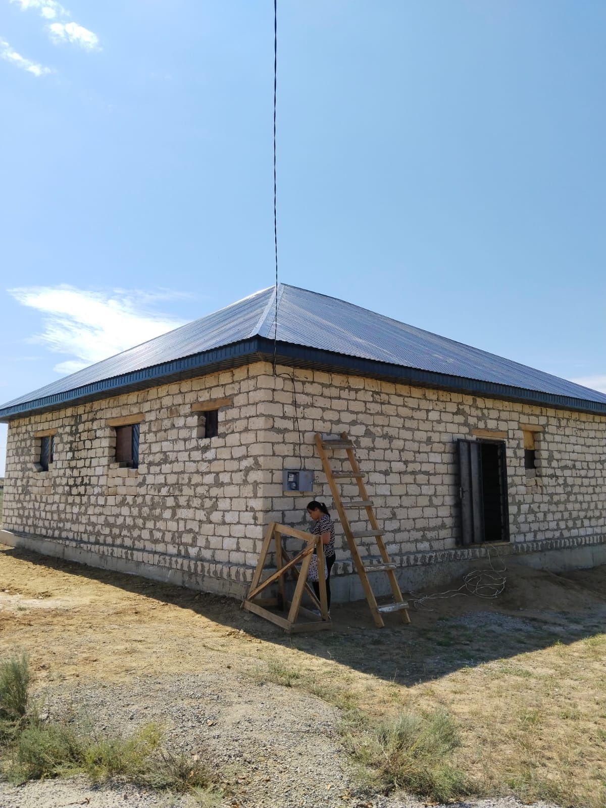 Жаңақоныс 4. Жер үй сатылады