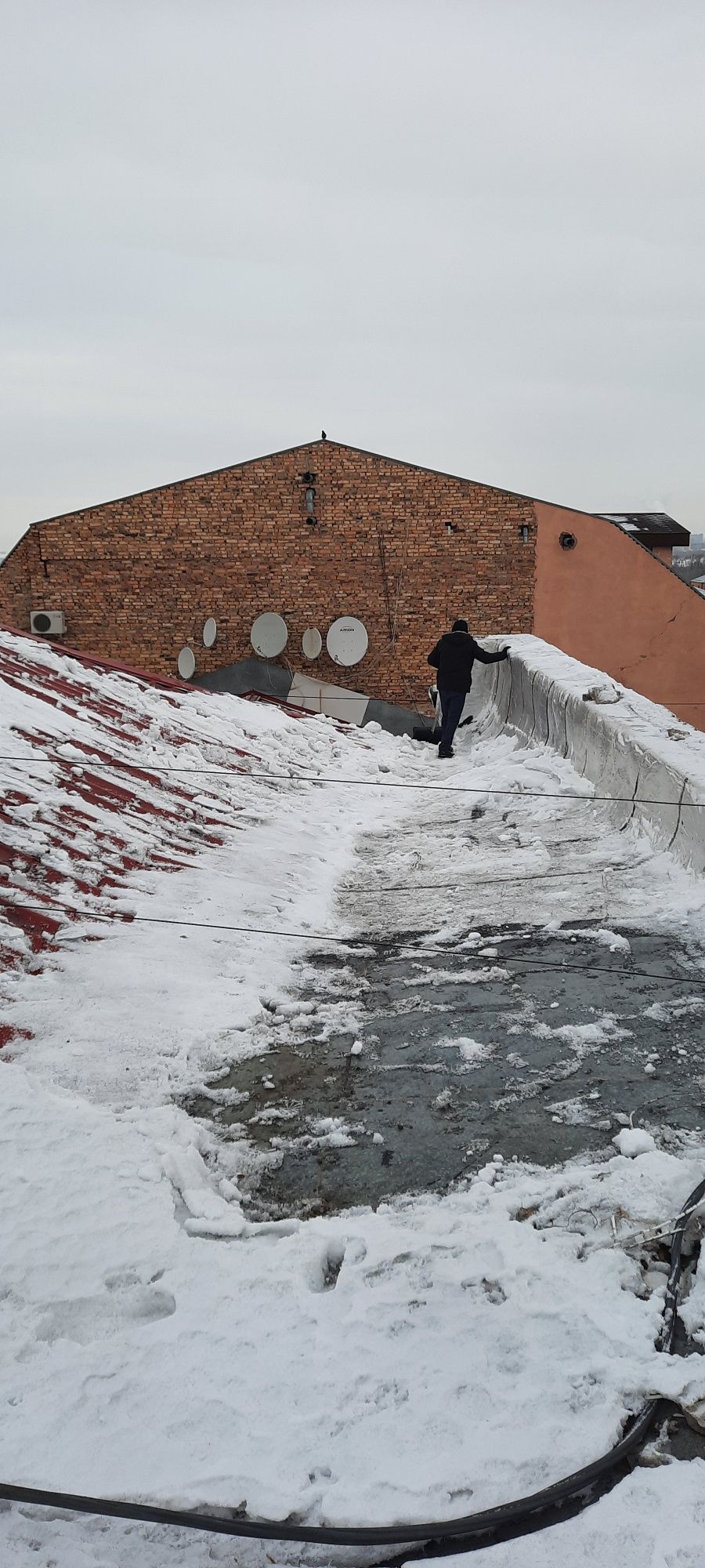 Вывоз строительного мусора Вывоз мусора Хлам Вещи Старой мебели Карага