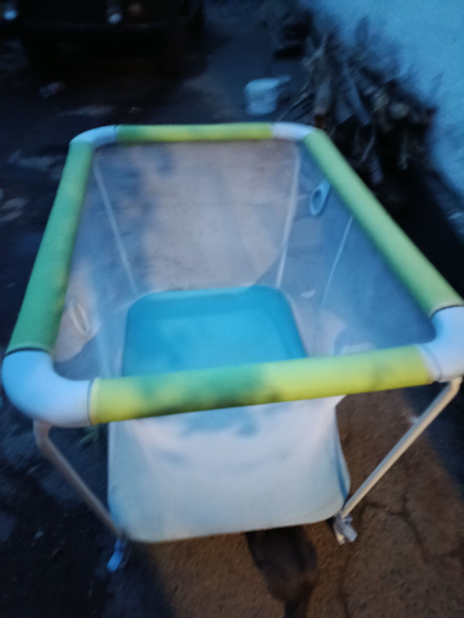 Продам манеж детский