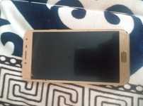 Продам Samsung J4