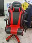 Продам игровое кресло DXracer