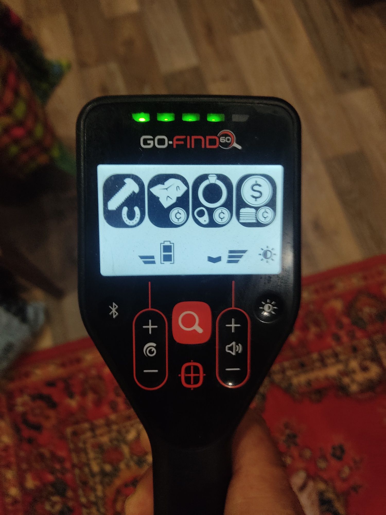 Металлоискатель minelab