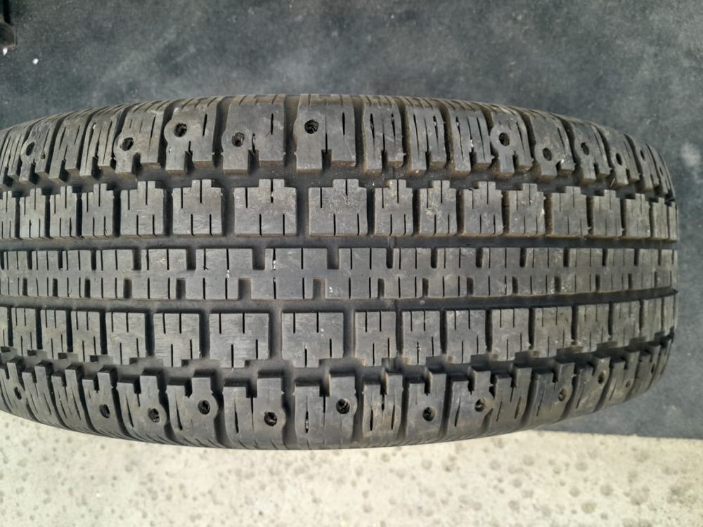 Продам шины 205/75/R15 в хорошем состоянии