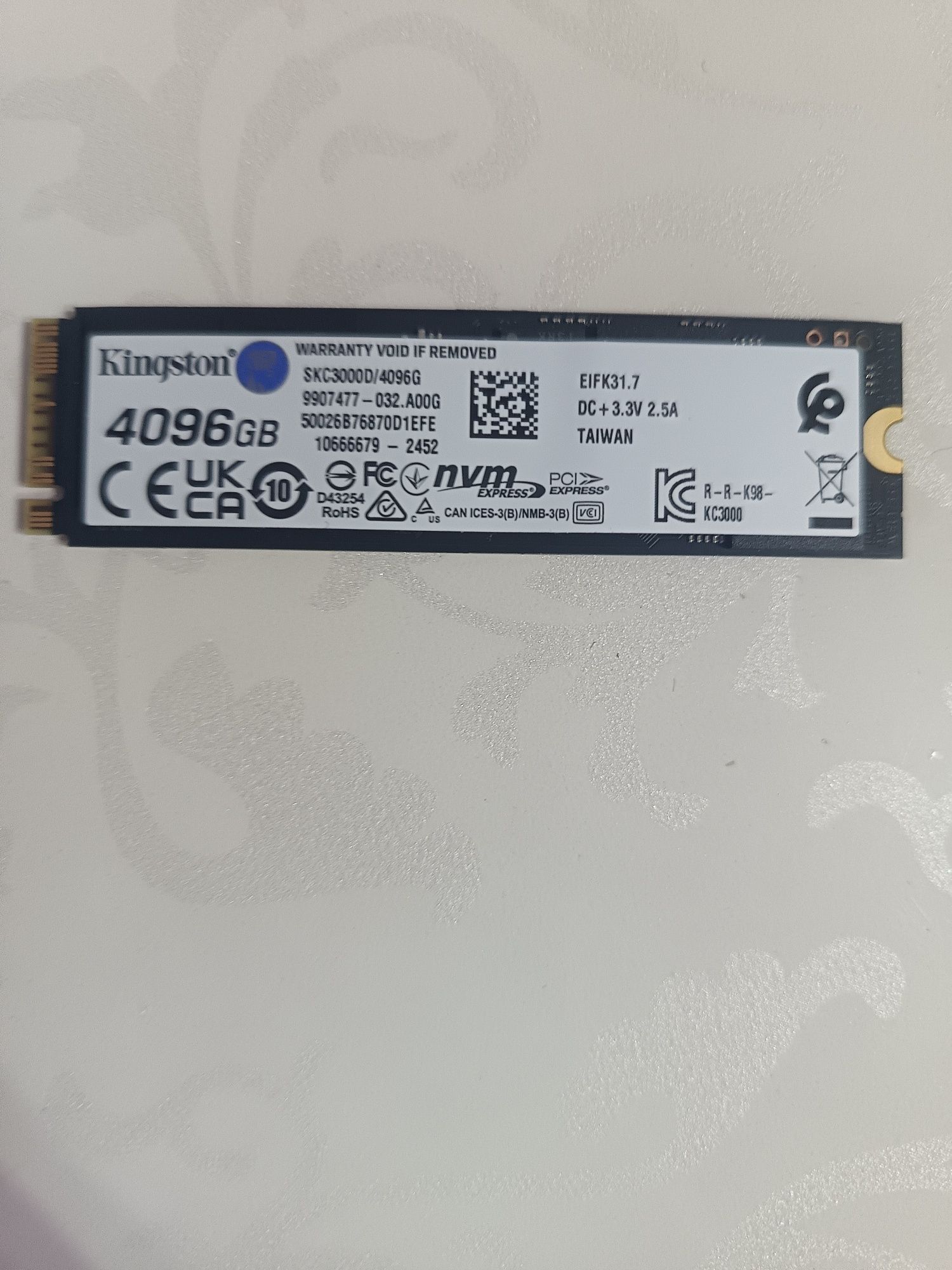 SSD Kingston SKC3000D/4096G 4096 Гб