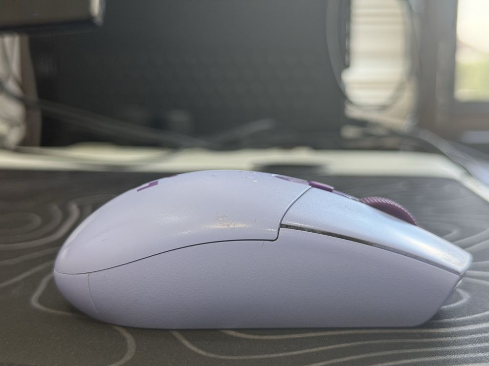Мышь Logitech Lightspeed G305 фиолетовый