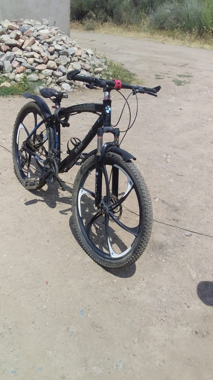 Продам велосипед БМВ х6