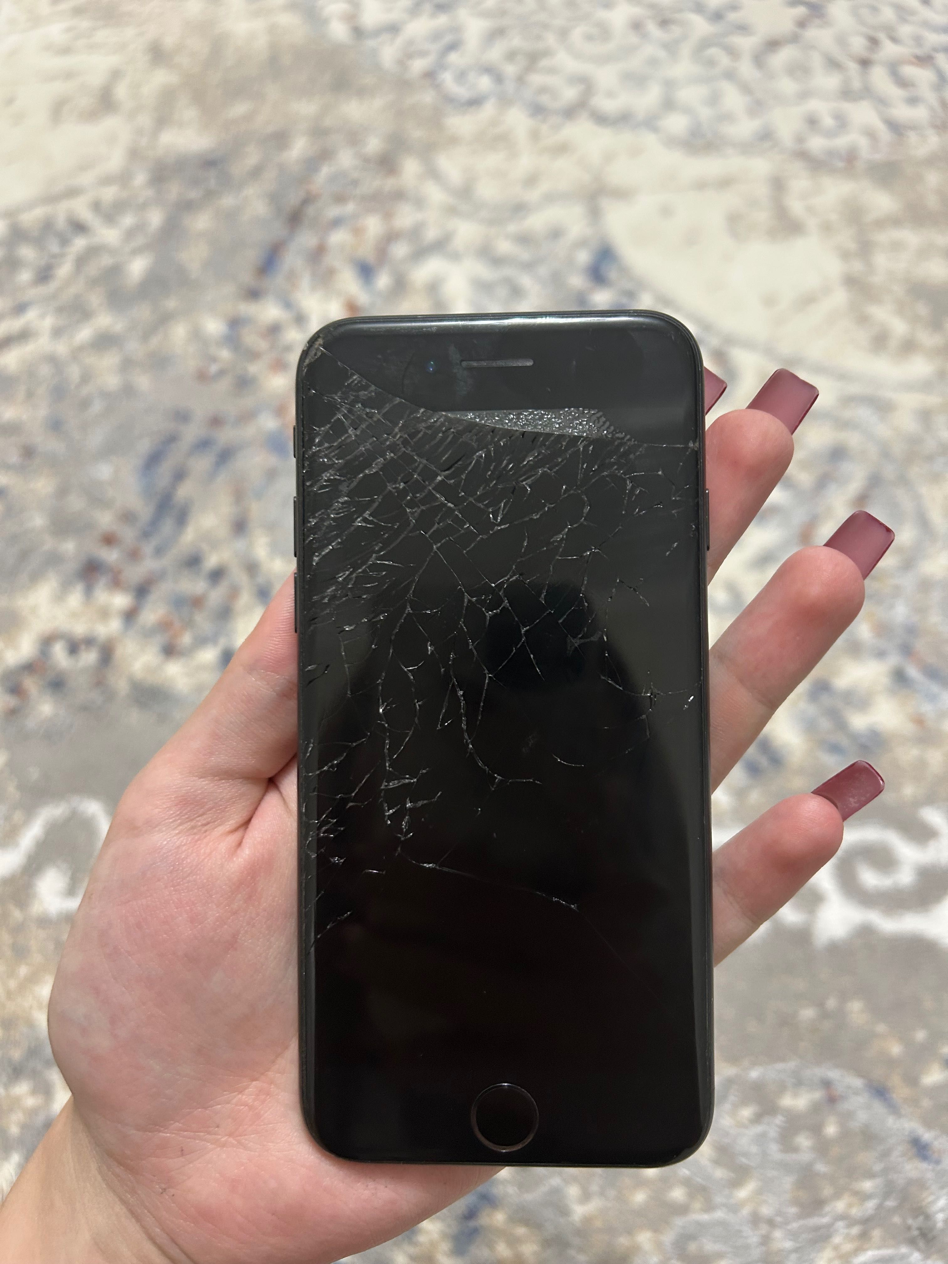 Iphone 7 б/у за 20000