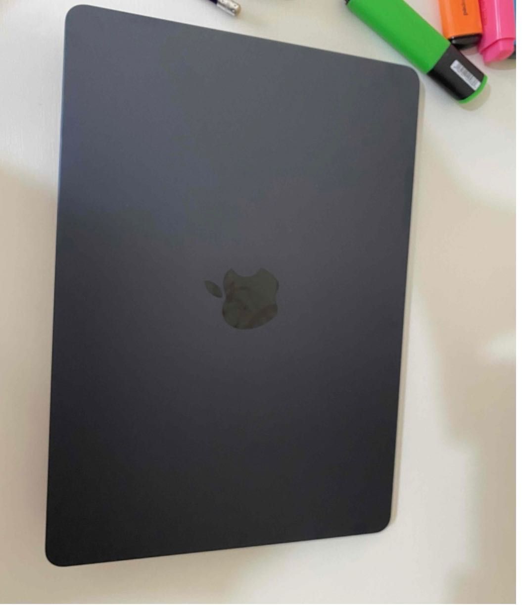 Mac book air m2 2020