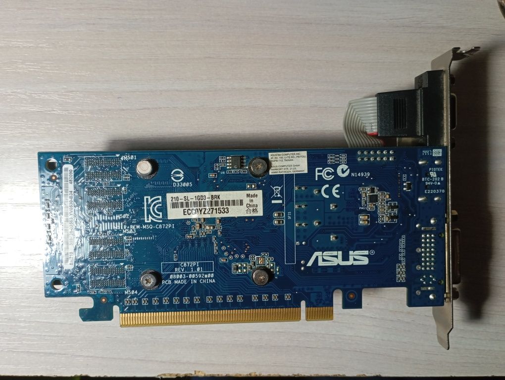 Продаю видеокарту  ASUS GeForce 210 g1