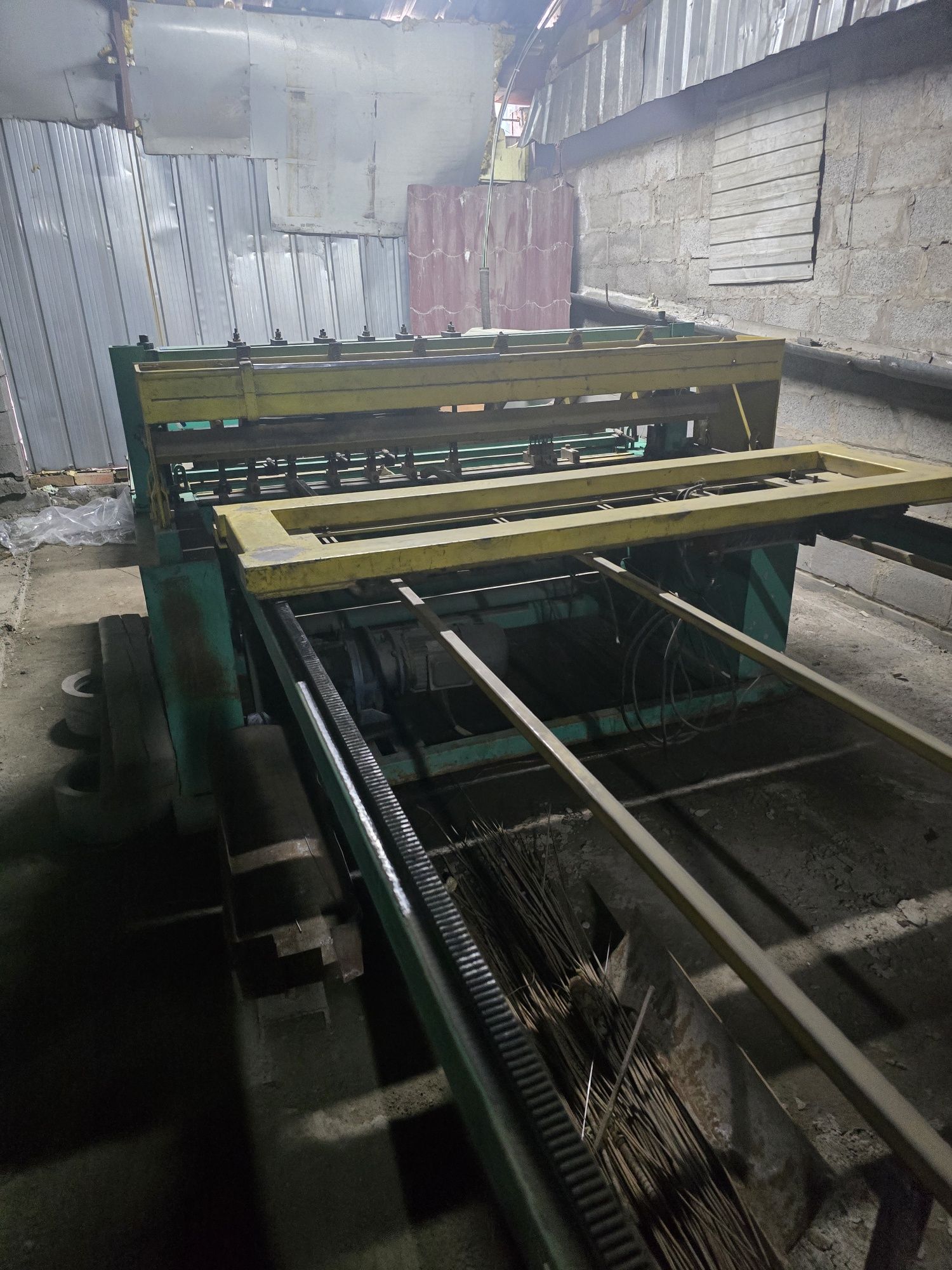 Продам станок по производству кладочной сетки