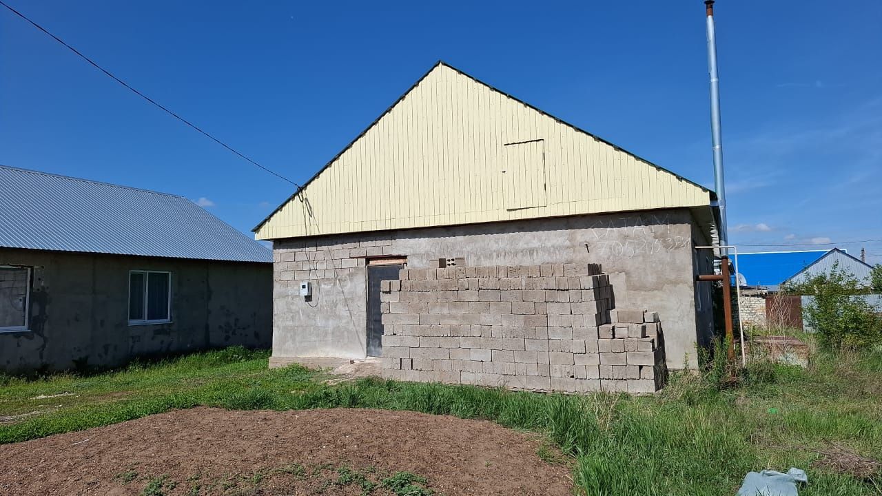 Продам дом, недостроенный