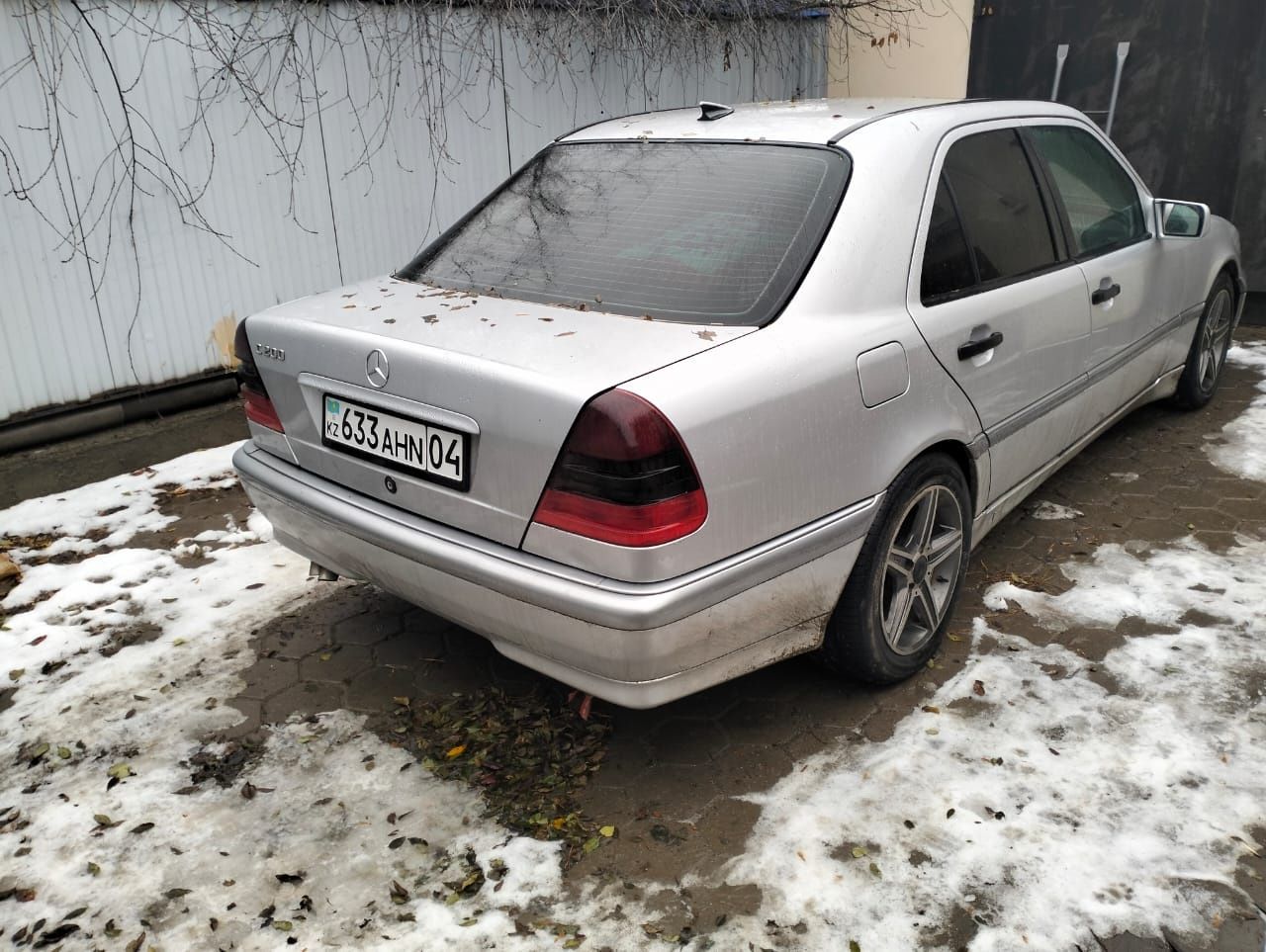 Продам а/м Мерседес С200