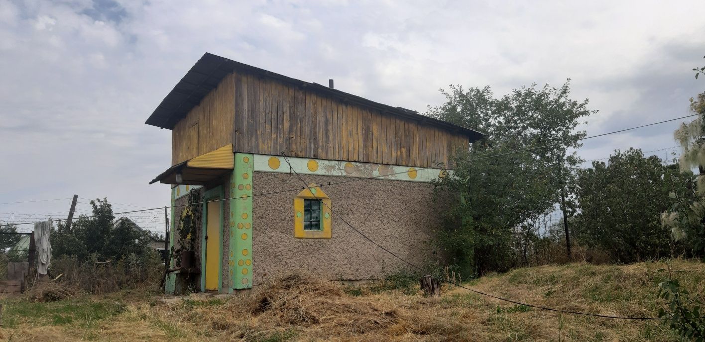 Продам дачный участок