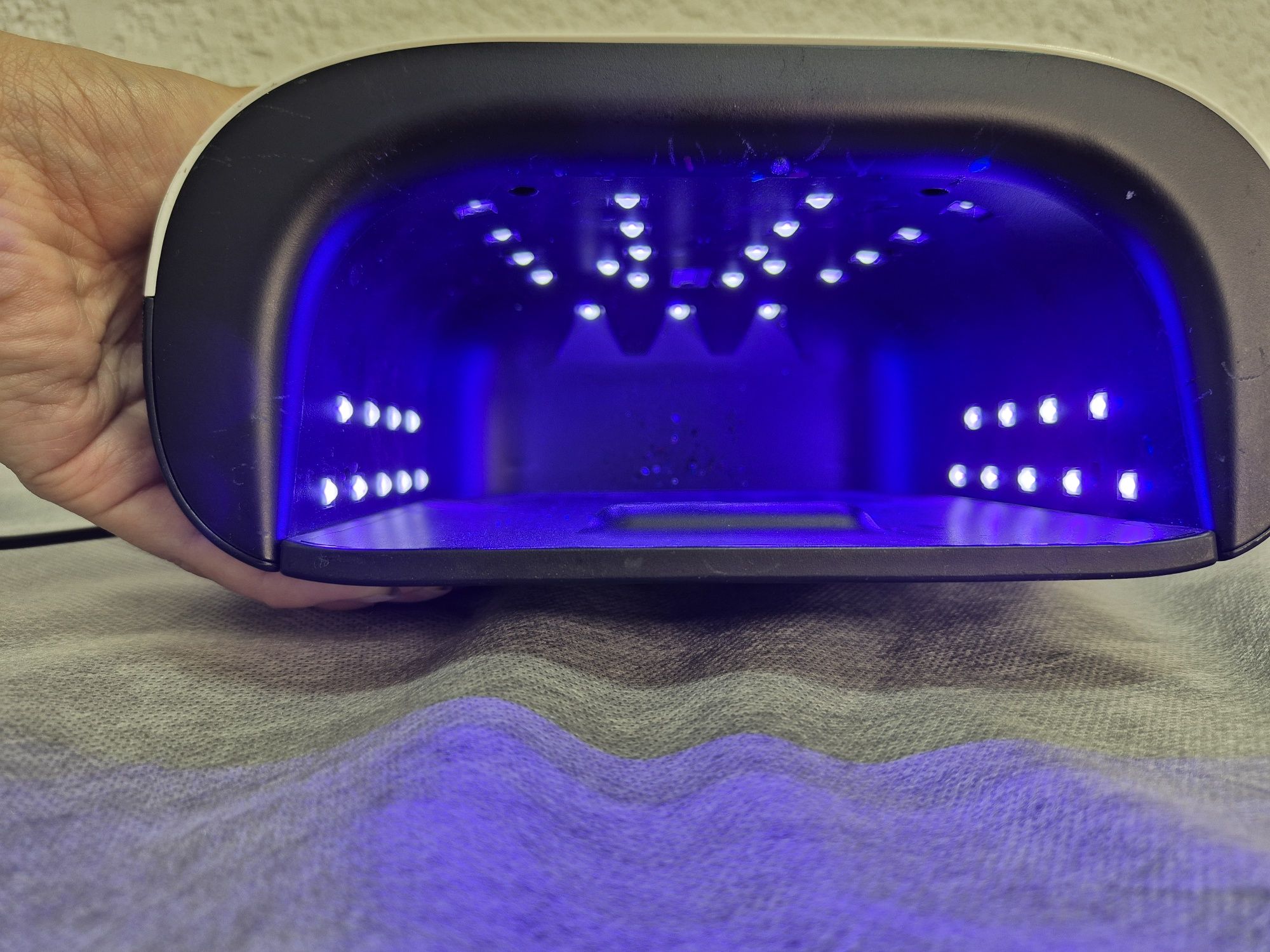 UV лампа для маникюра