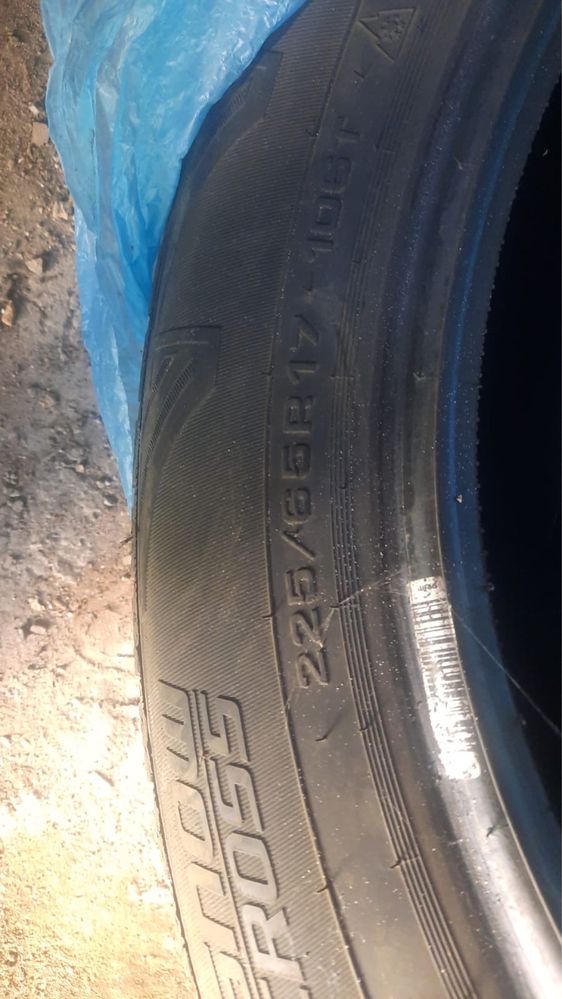 Продам зимнюю резину Cordiant snow cross 225/65/17