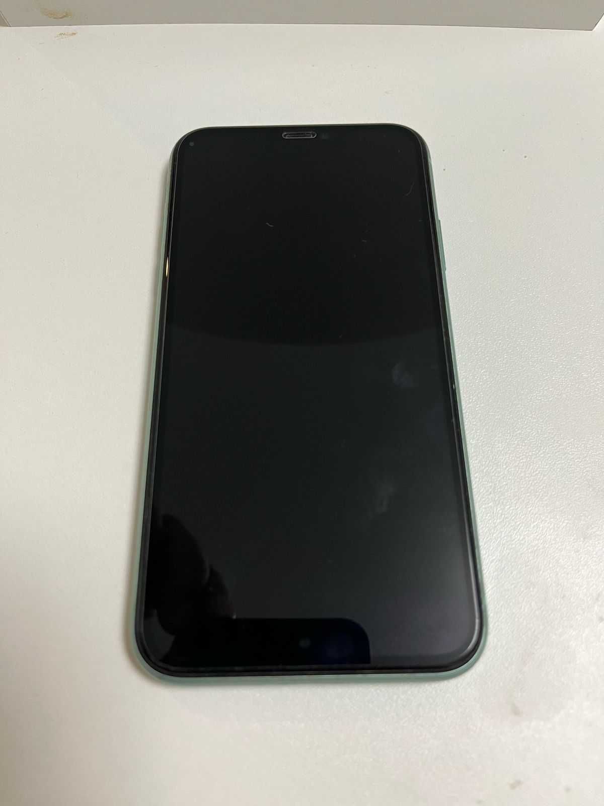 смартфон iPhone 11
