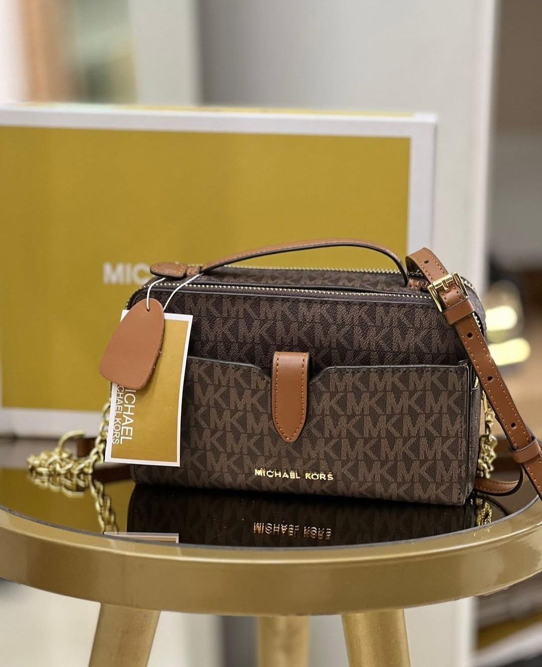 Сумка Michael Kors в фирменной подарочной коробке