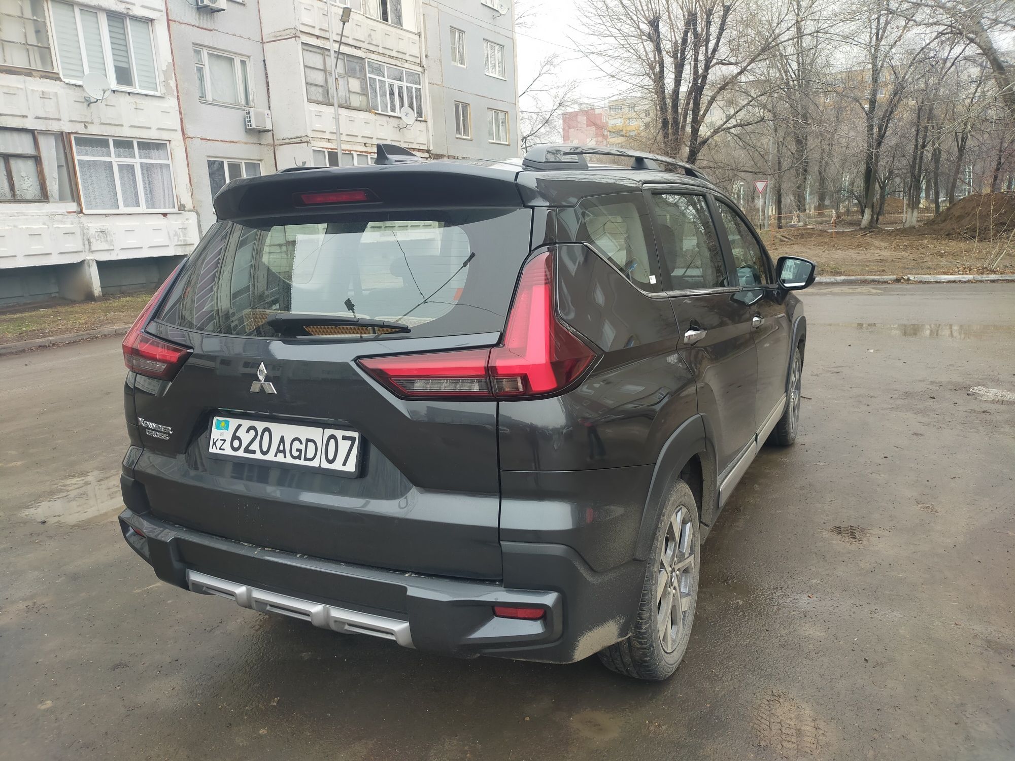 Mitsubishi Xpander Cross