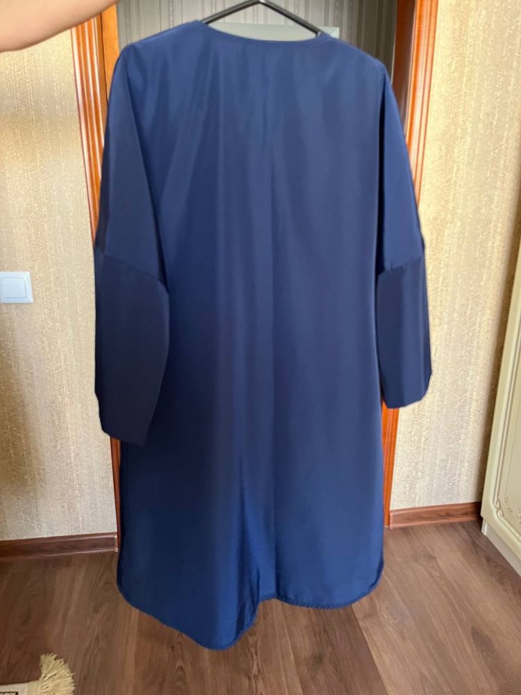 Продам плащ в отличном состоянии