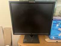 Монитор Lenovo 17”