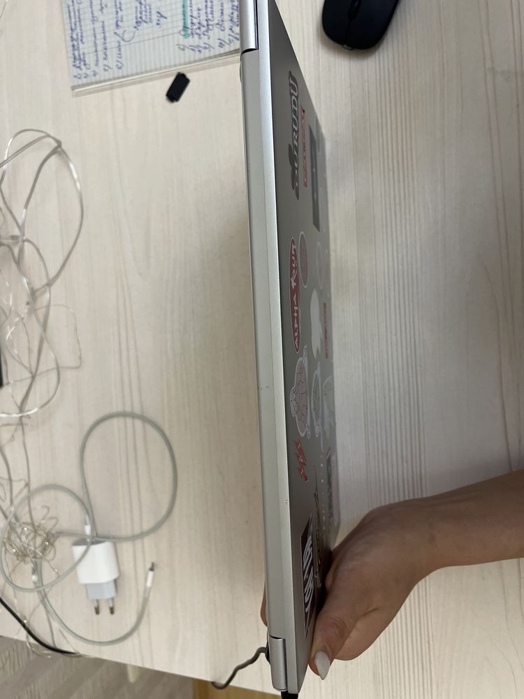 Ноутбук Asus Vivobook