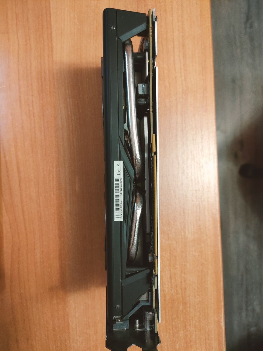 Видеокарта Sapphire Nitro+  Radeon RX 470 4 Gb DDR5