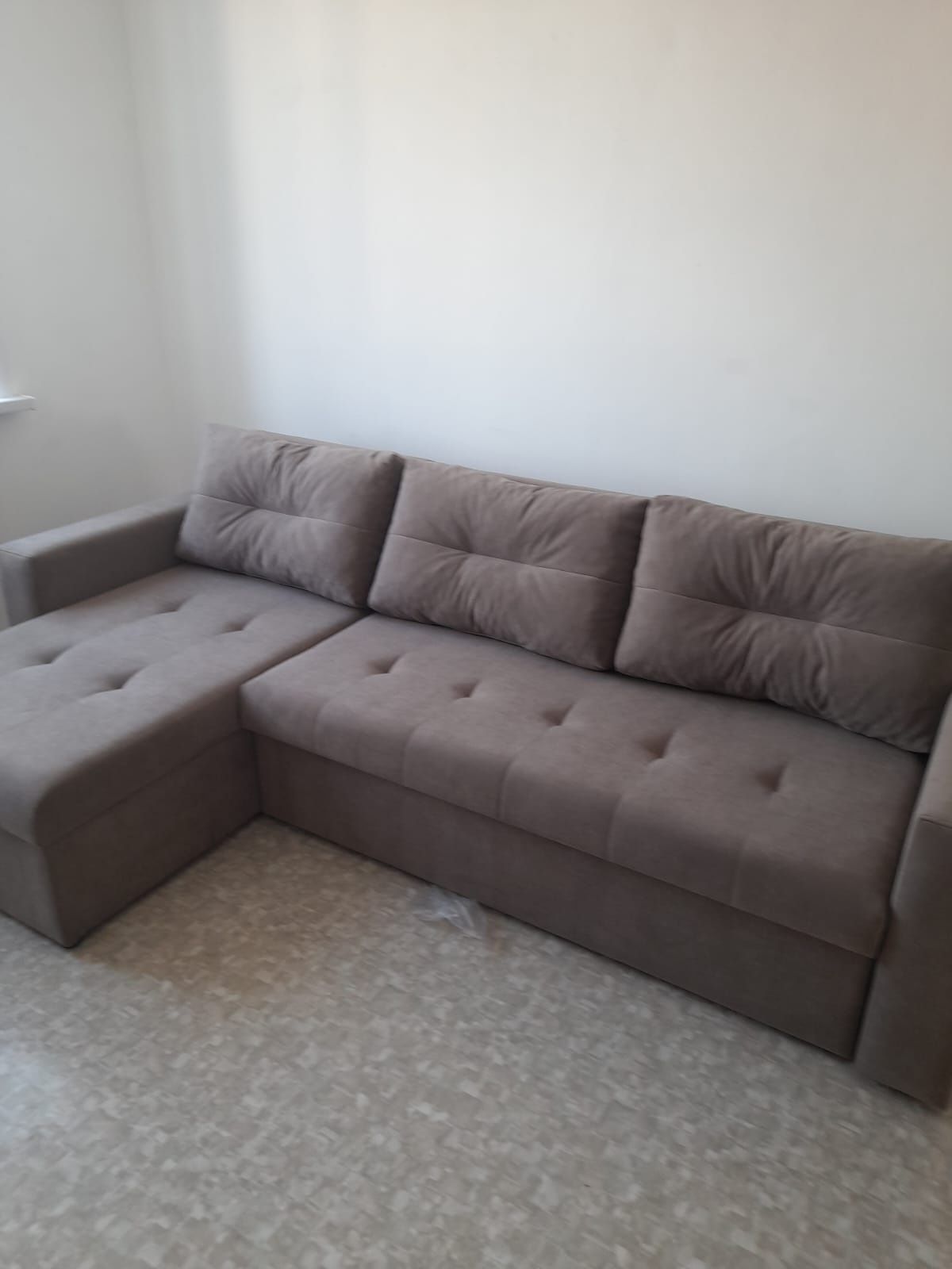 Продам диван 2,5 м