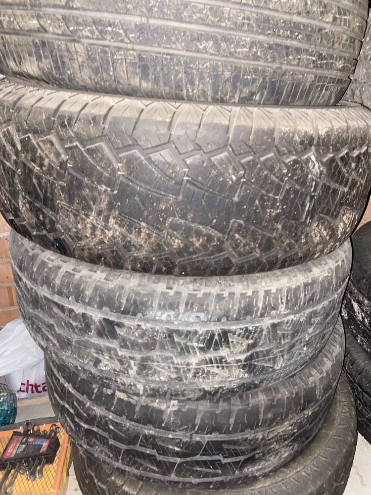 Продам резину на прадо 265/65R17