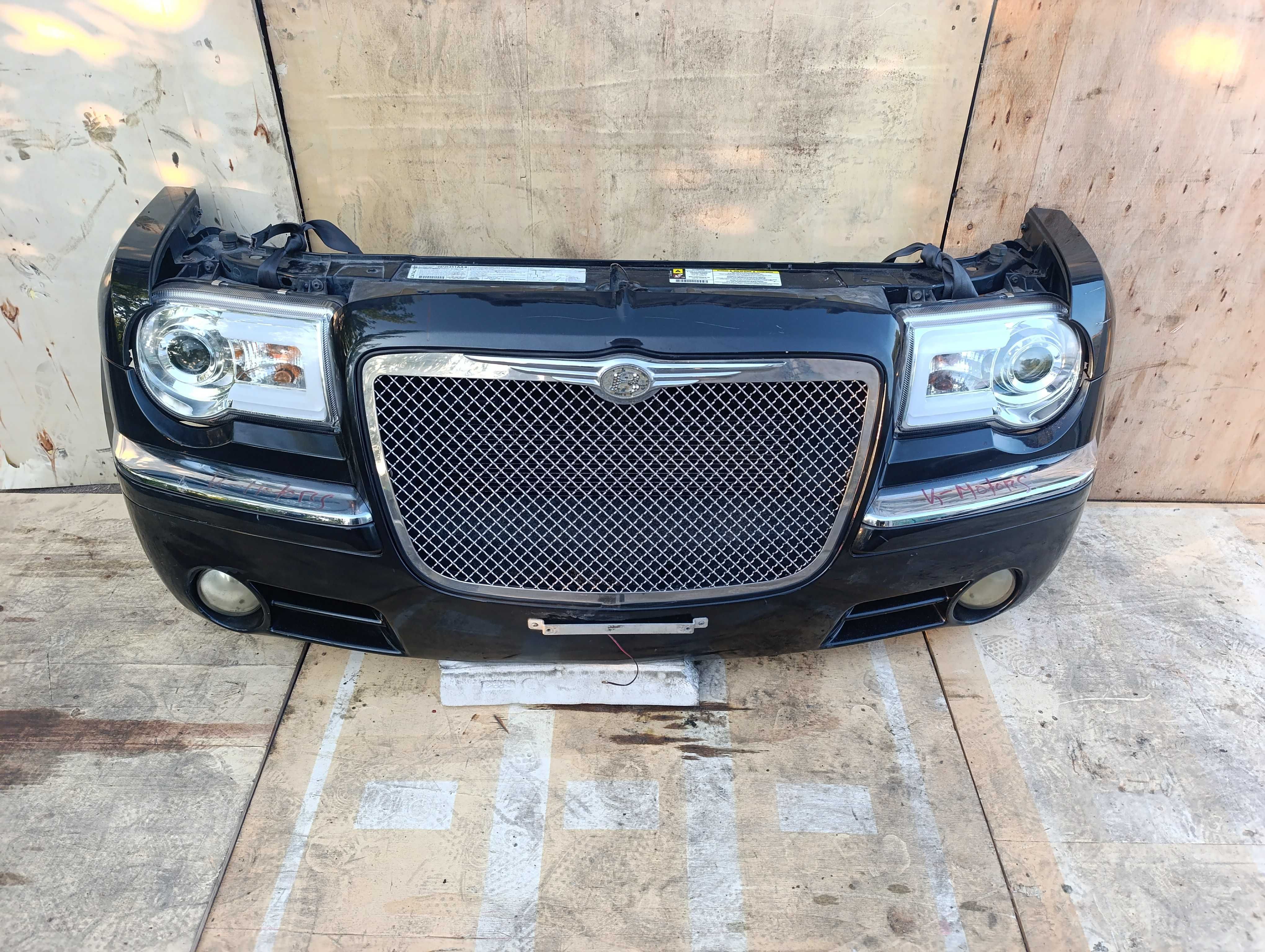 Ноускат Chrysler 300C 04-11г Крайслер 300С морда передняя часть кузова