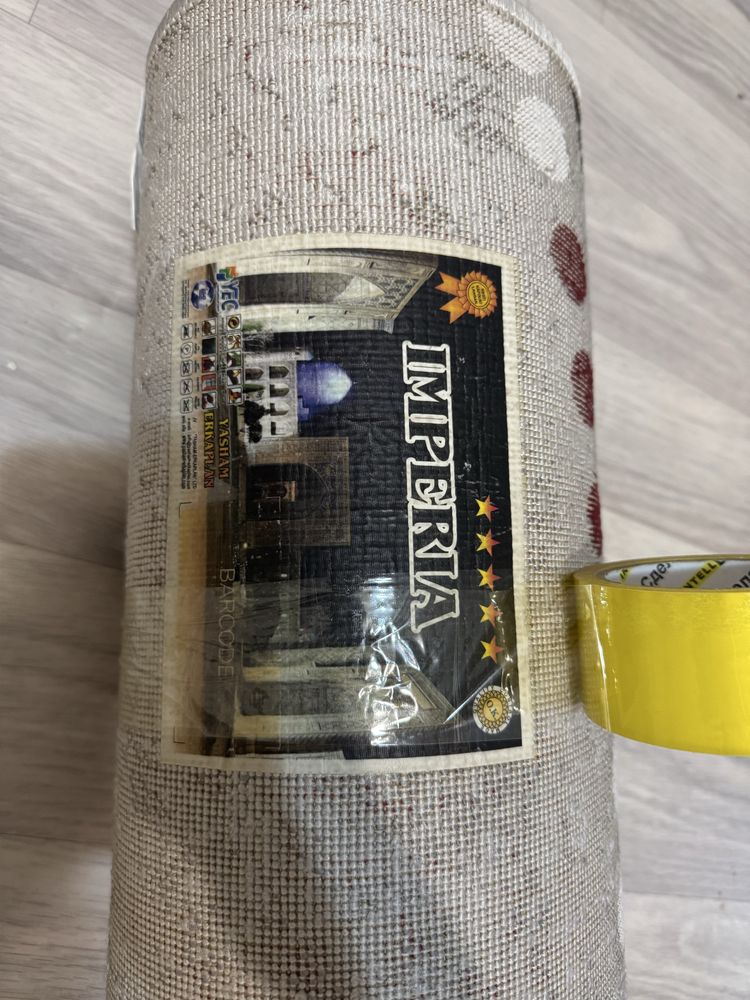 Продам ковер в хорошем состоянии 2/3