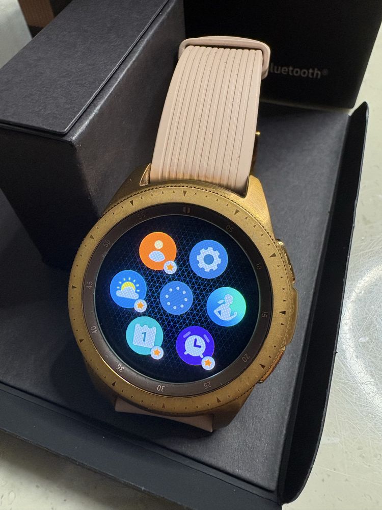 Часы SAMSUNG Galaxy watch