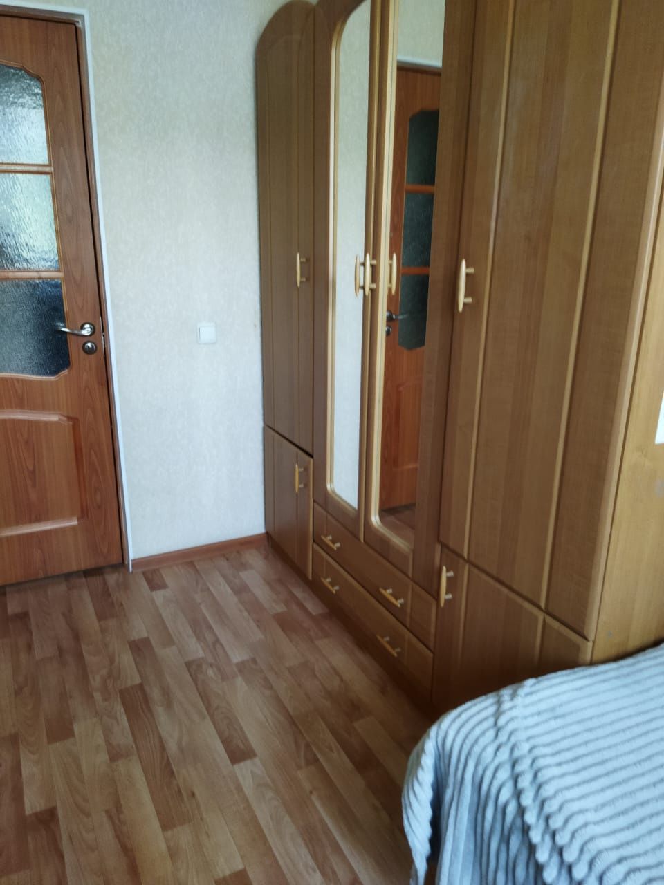 Квартира 3х- комнатная со всеми удобствами