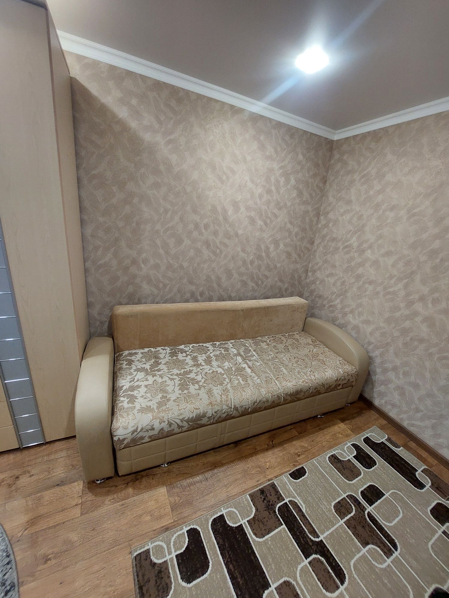 Продам кровати две штуки