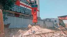 Гидромолот на экскаватор CAT 330/336 Impulse 500S