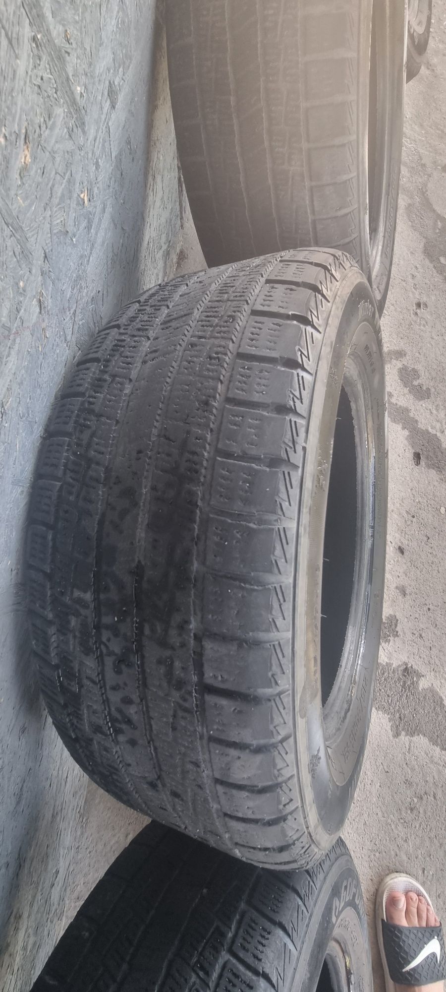 Продам шины r 16