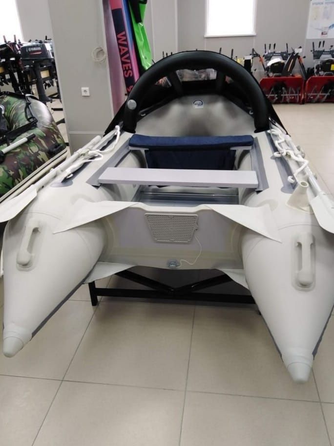 Новая  Усиленная Лодка  Южная Корея  Stormline Adventure  310 Max